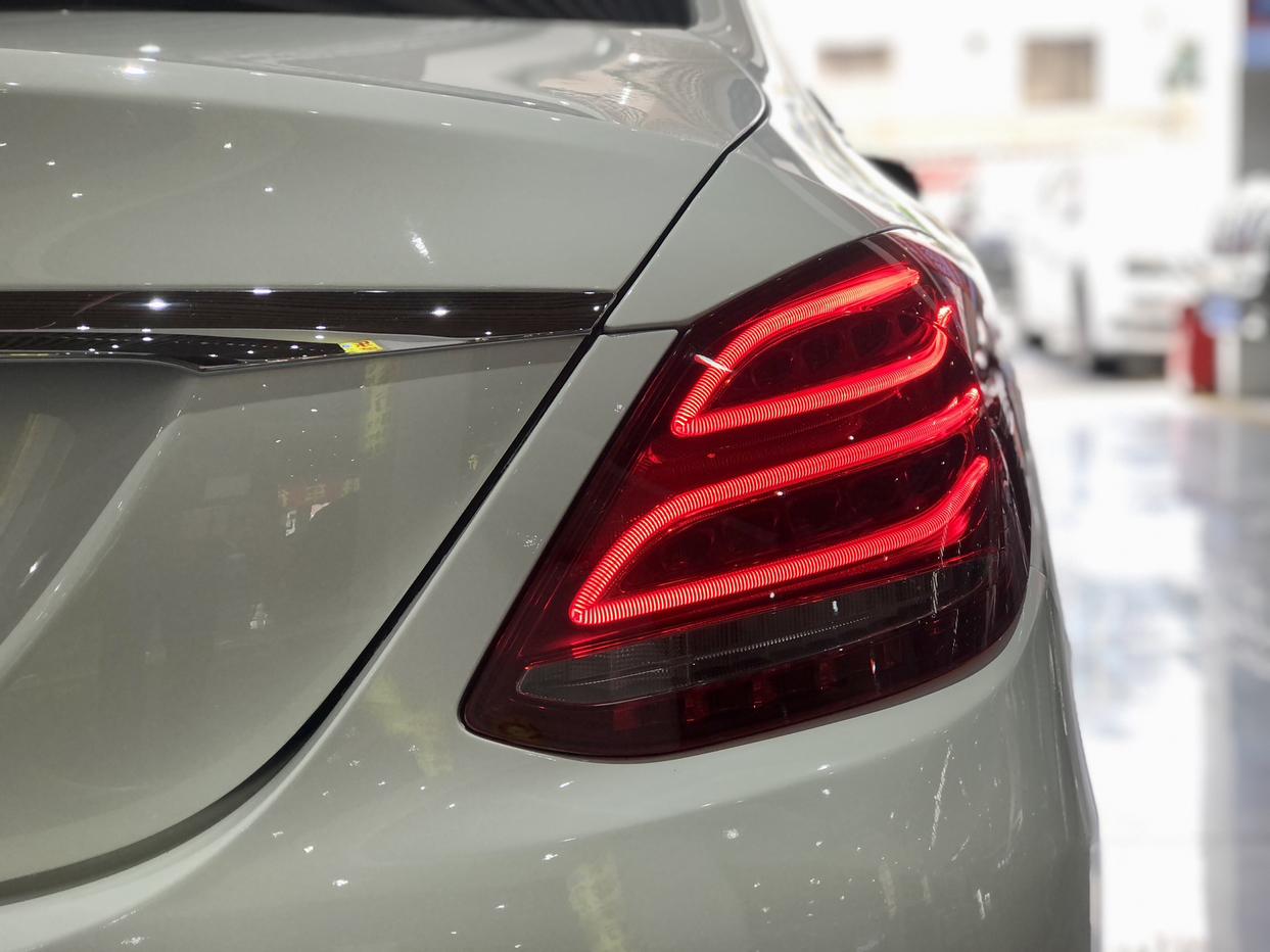 Mercedes-Benz Mercedes-Benz C-Class
