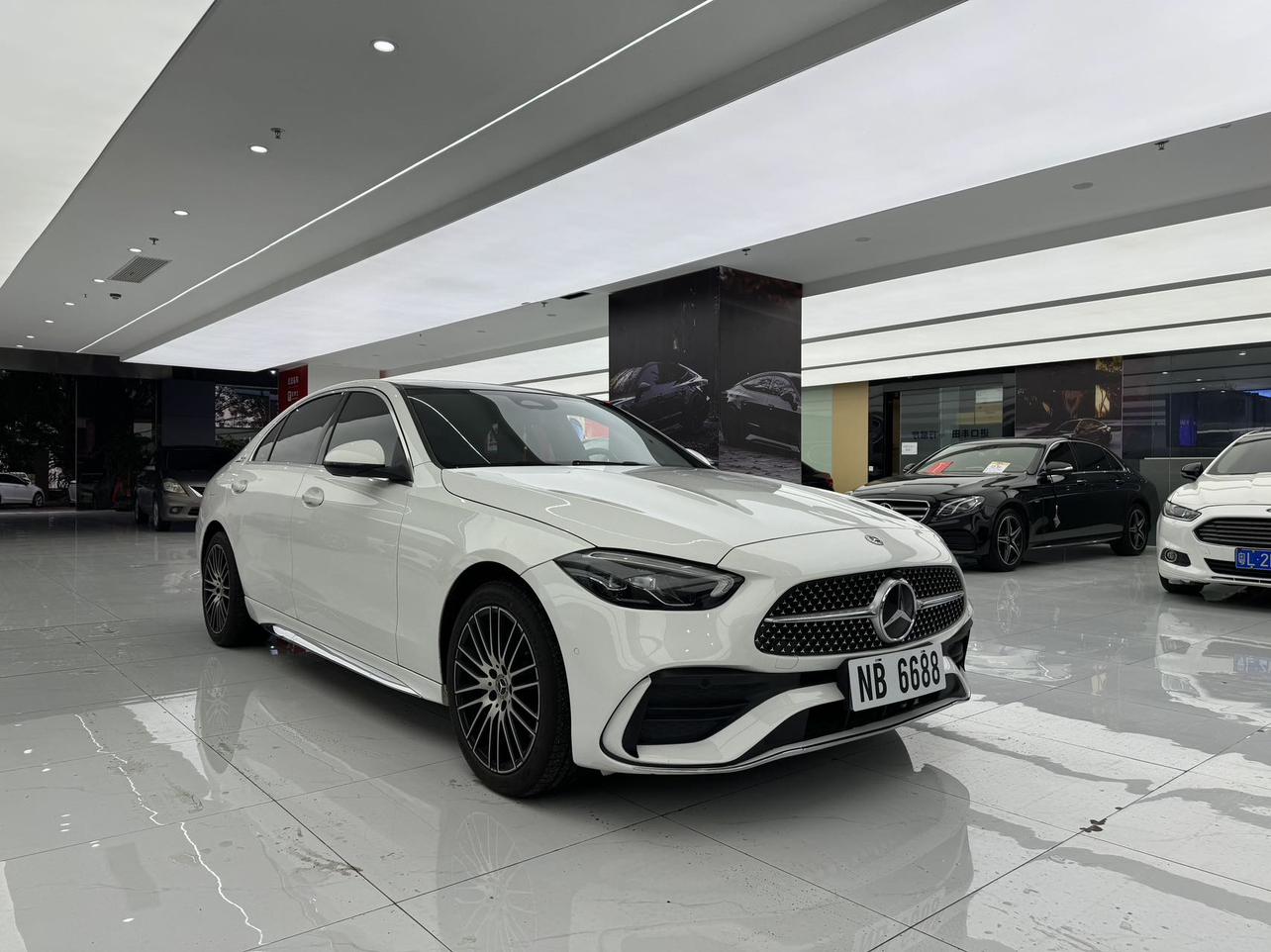 Mercedes-Benz Mercedes-Benz C-Class