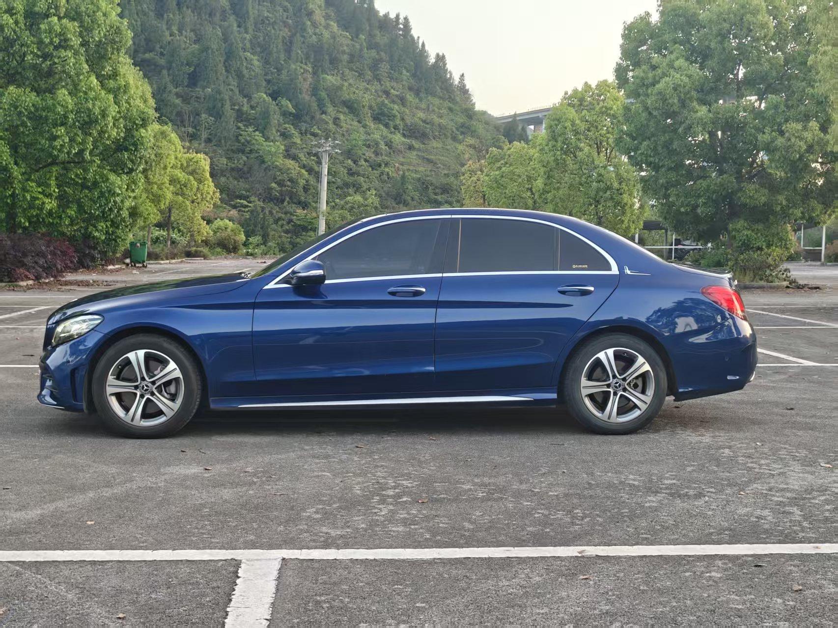 Mercedes-Benz Mercedes-Benz C-Class