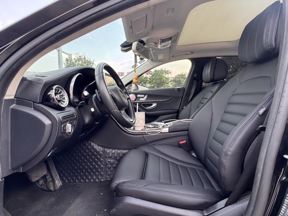 Mercedes-Benz Mercedes-Benz C-Class