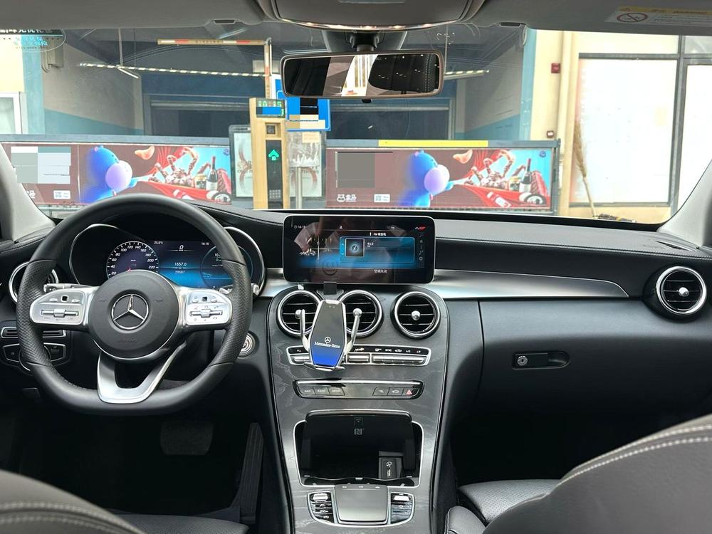 Mercedes-Benz Mercedes-Benz C-Class