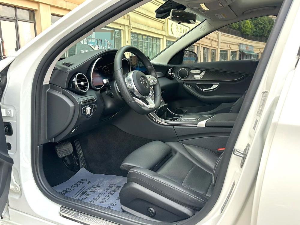 Mercedes-Benz Mercedes-Benz C-Class