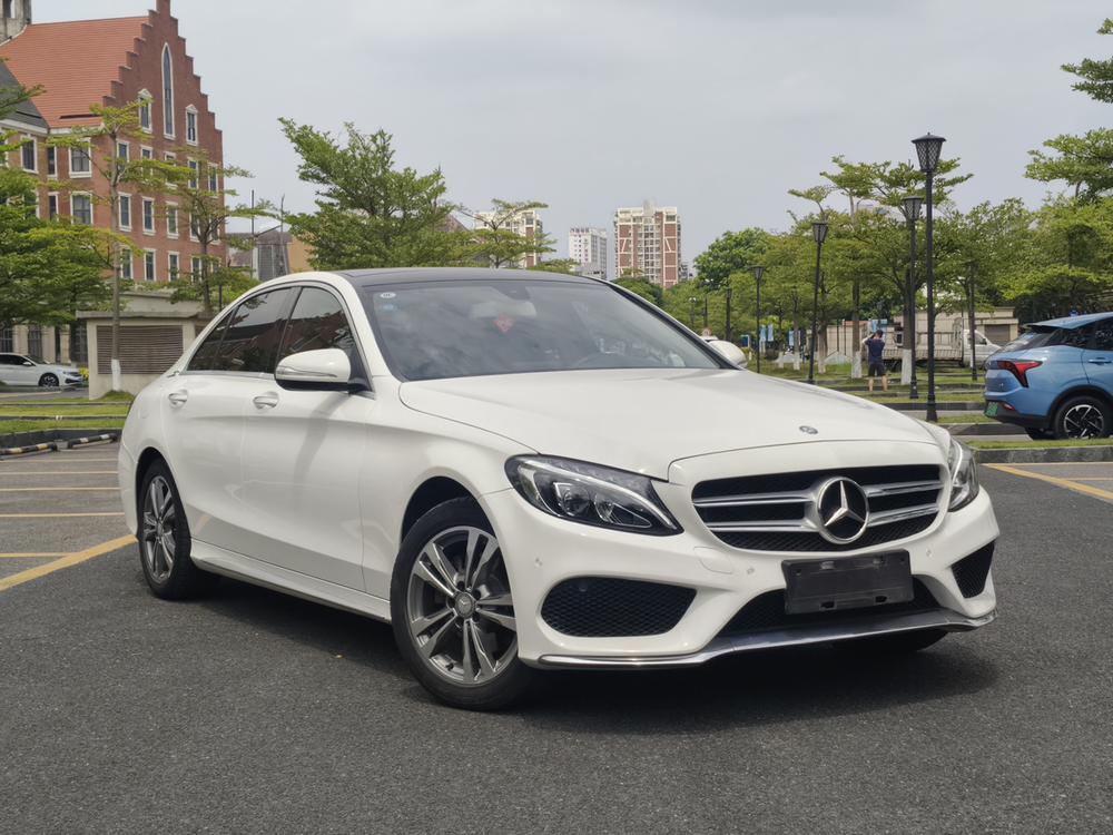 Mercedes-Benz Mercedes-Benz C-Class