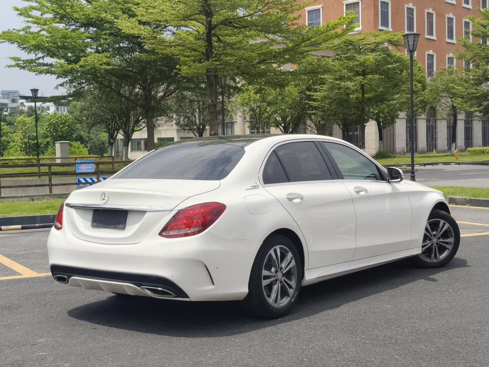 Mercedes-Benz Mercedes-Benz C-Class