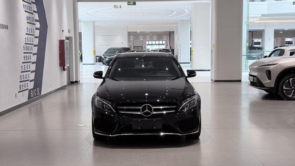 Mercedes-Benz Mercedes-Benz C-Class