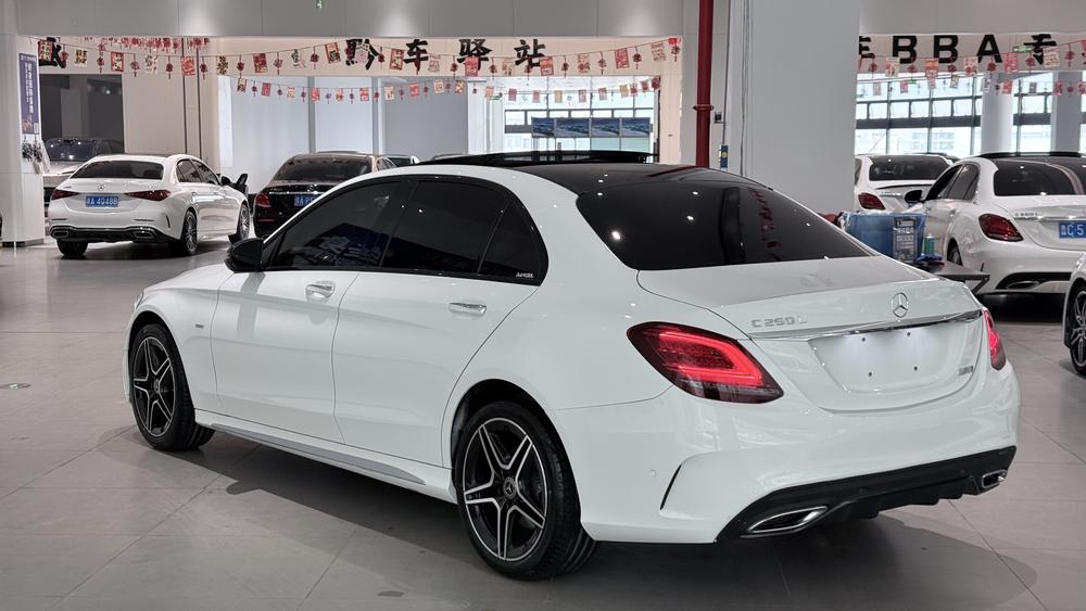 Mercedes-Benz Mercedes-Benz C-Class