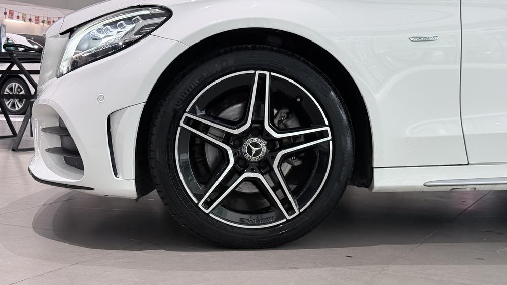 Mercedes-Benz Mercedes-Benz C-Class