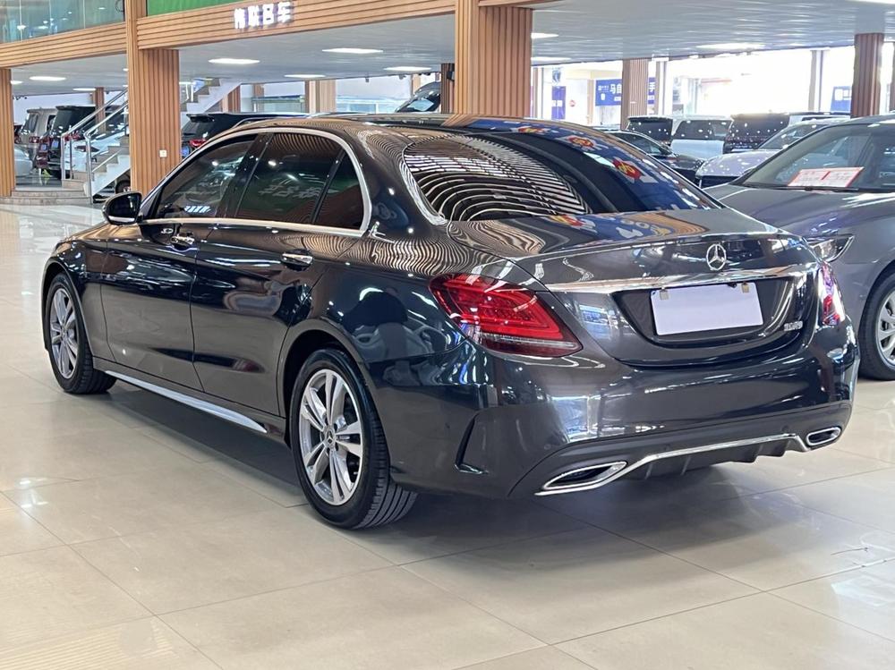 Mercedes-Benz Mercedes-Benz C-Class