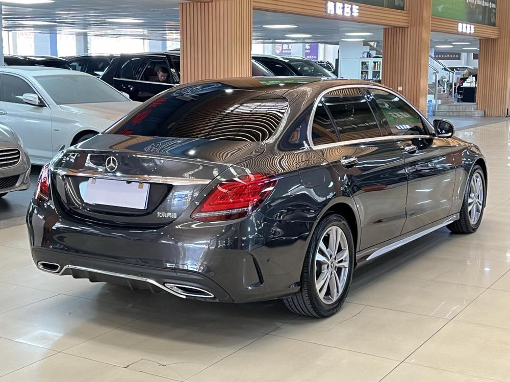 Mercedes-Benz Mercedes-Benz C-Class