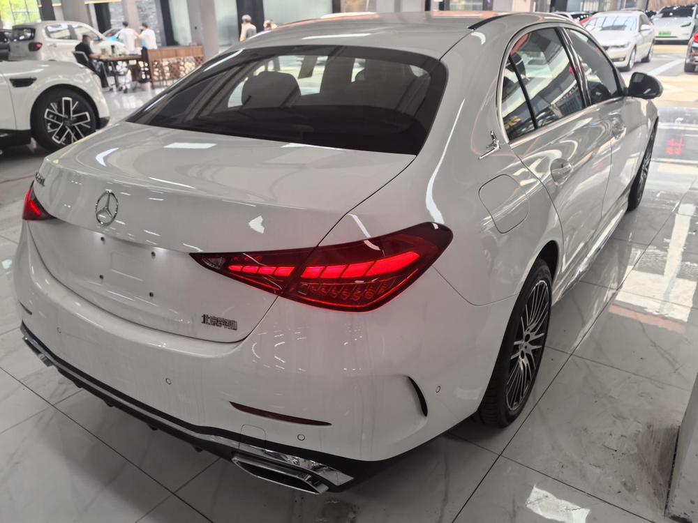 Mercedes-Benz Mercedes-Benz C-Class