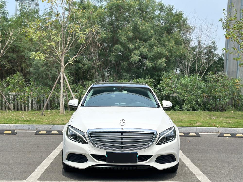 Mercedes-Benz Mercedes-Benz C-Class