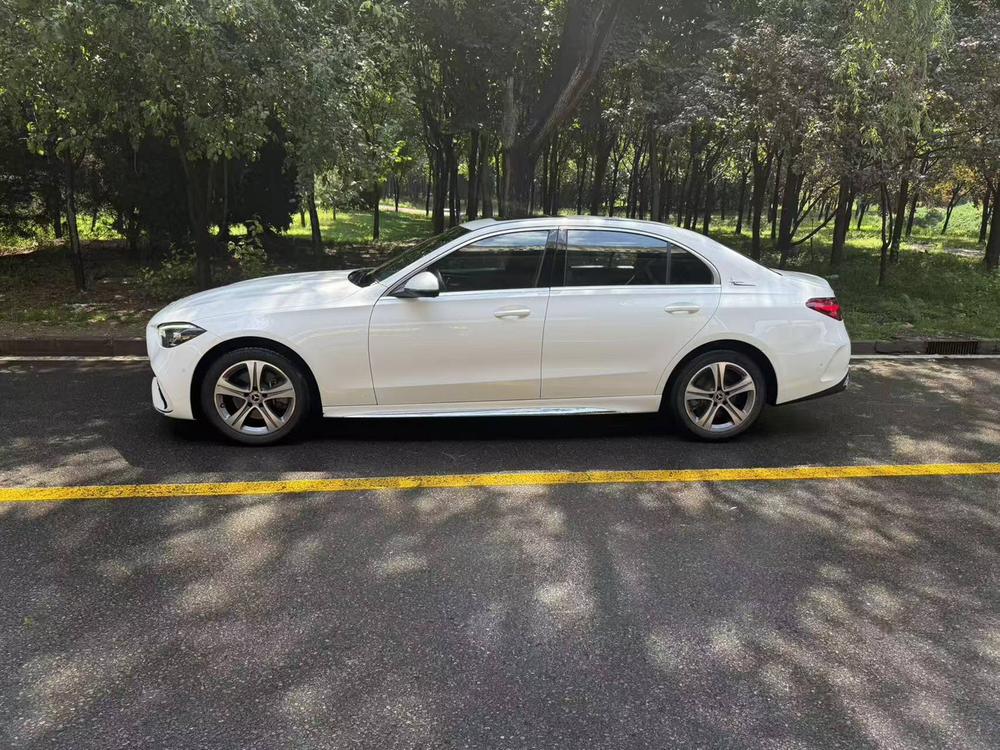 Mercedes-Benz Mercedes-Benz C-Class
