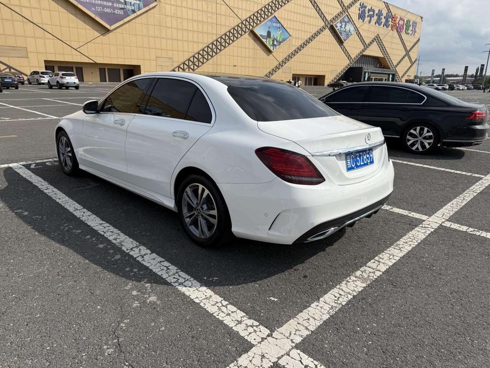 Mercedes-Benz Mercedes-Benz C-Class