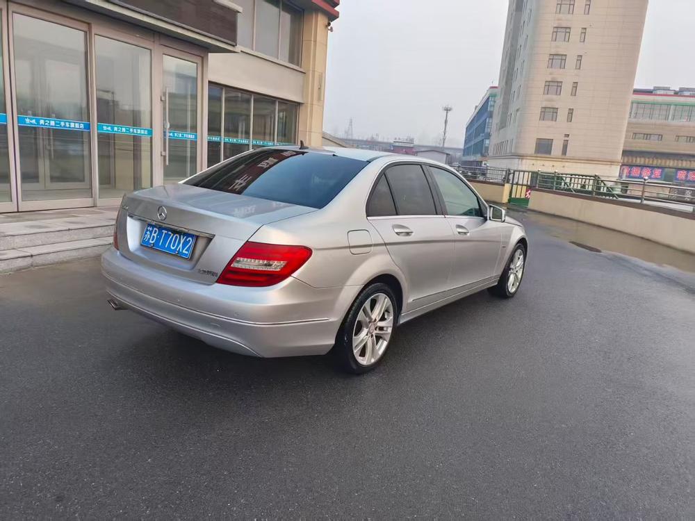 Mercedes-Benz Mercedes-Benz C-Class