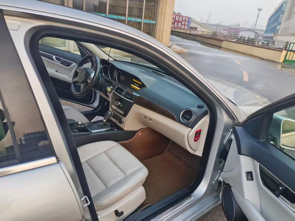 Mercedes-Benz Mercedes-Benz C-Class