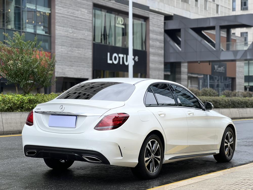 Mercedes-Benz Mercedes-Benz C-Class