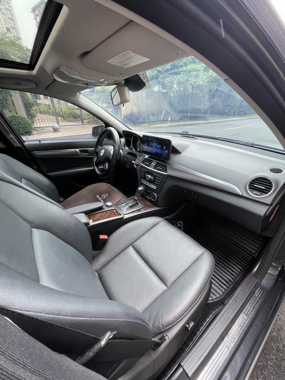 Mercedes-Benz Mercedes-Benz C-Class