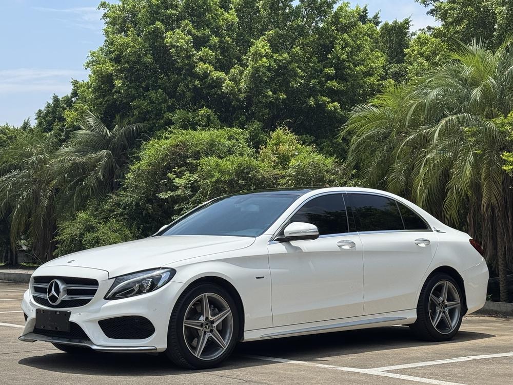 Mercedes-Benz Mercedes-Benz C-Class