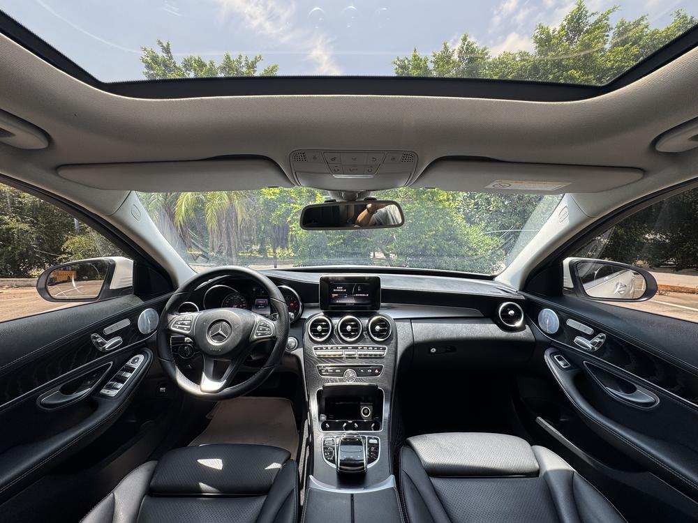 Mercedes-Benz Mercedes-Benz C-Class
