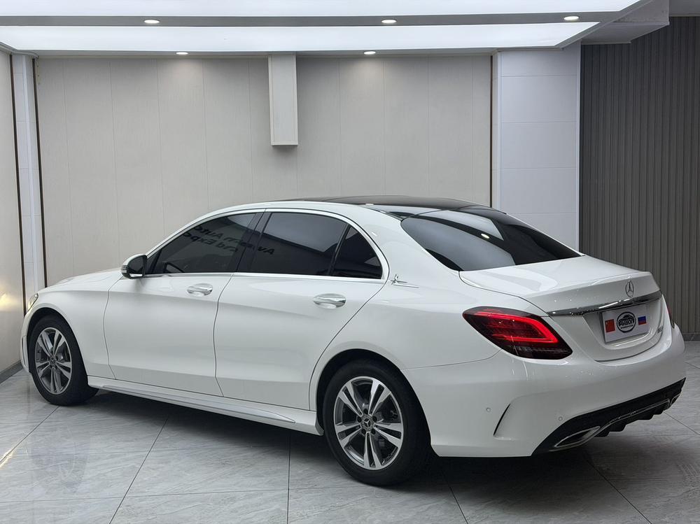 Mercedes-Benz Mercedes-Benz C-Class