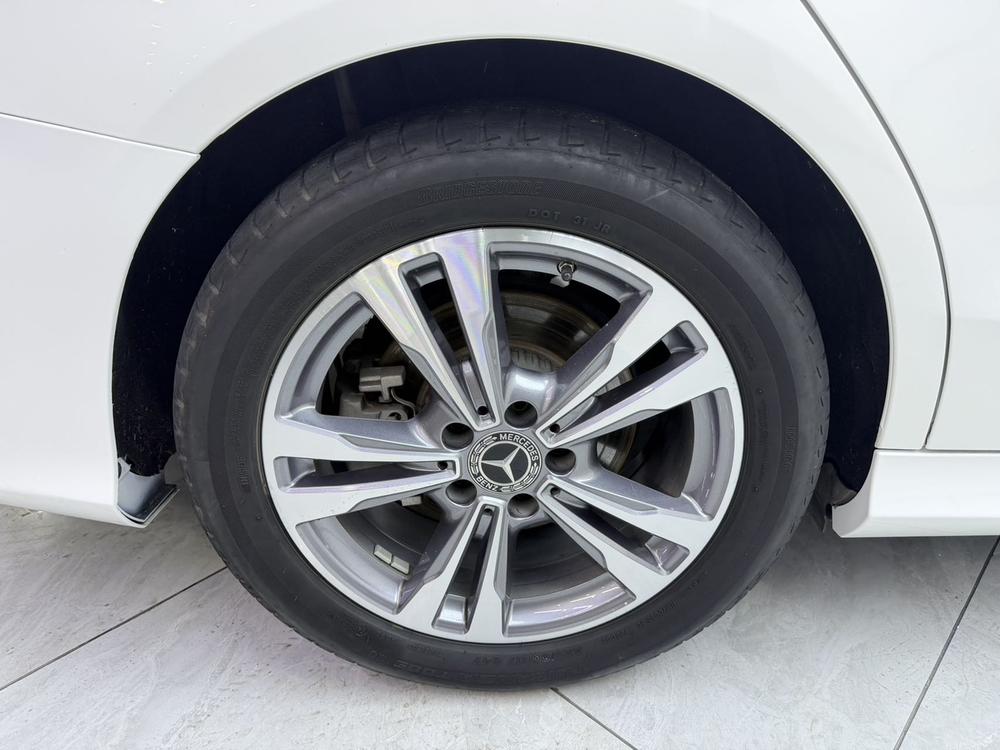 Mercedes-Benz Mercedes-Benz C-Class
