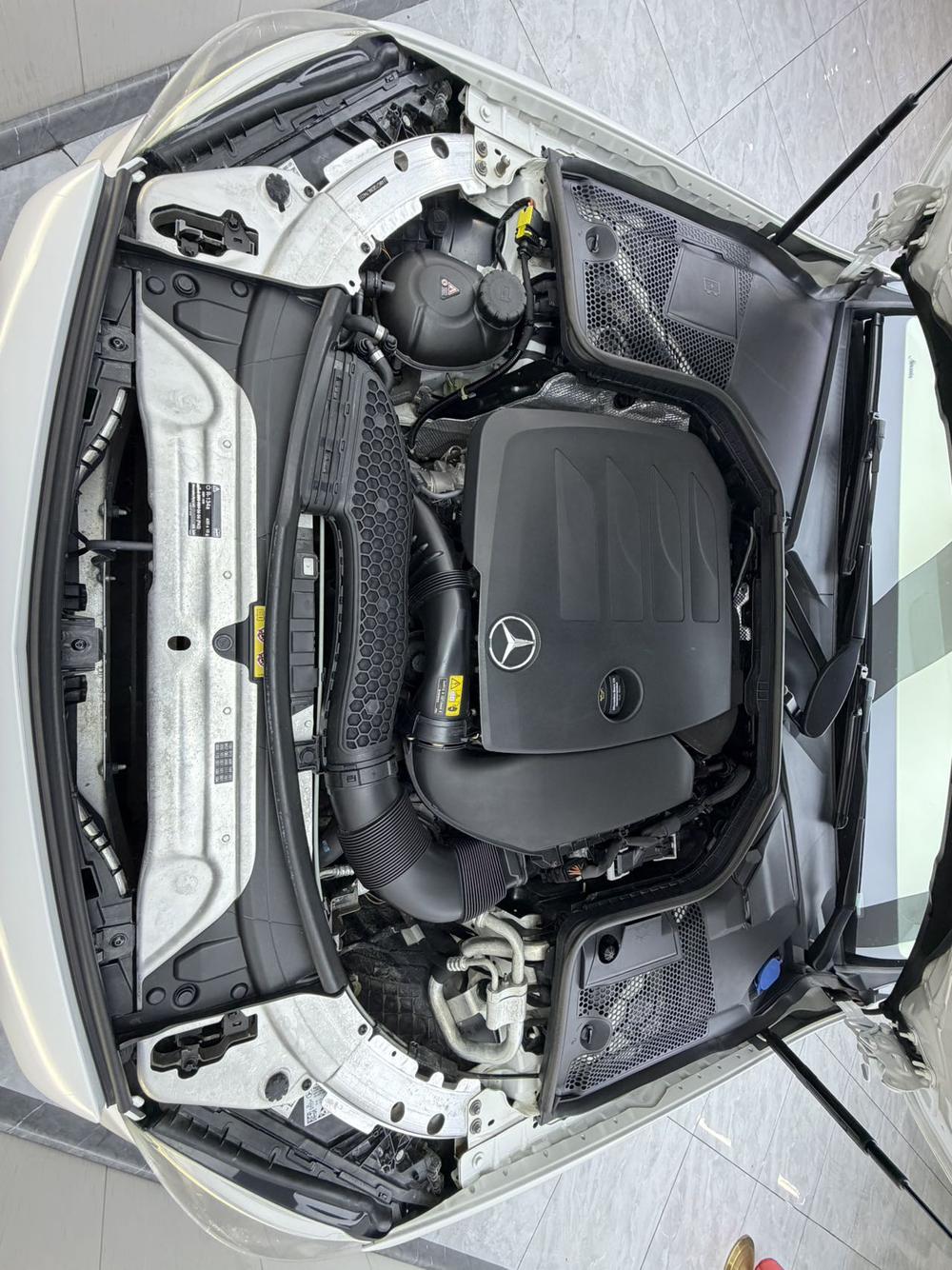 Mercedes-Benz Mercedes-Benz C-Class