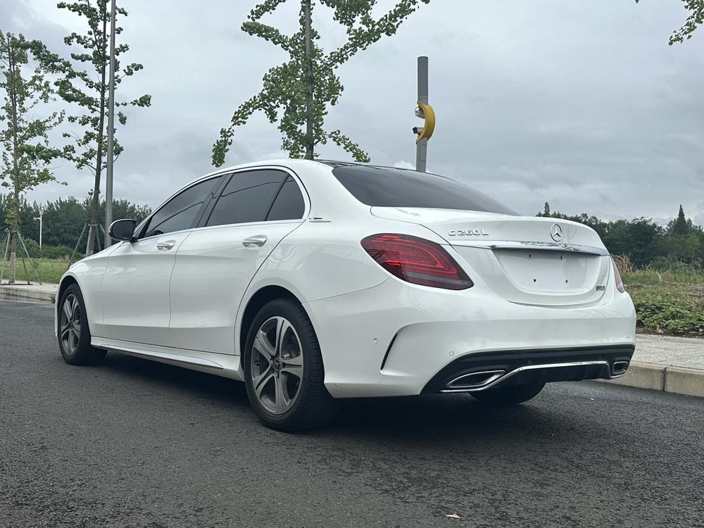 Mercedes-Benz Mercedes-Benz C-Class