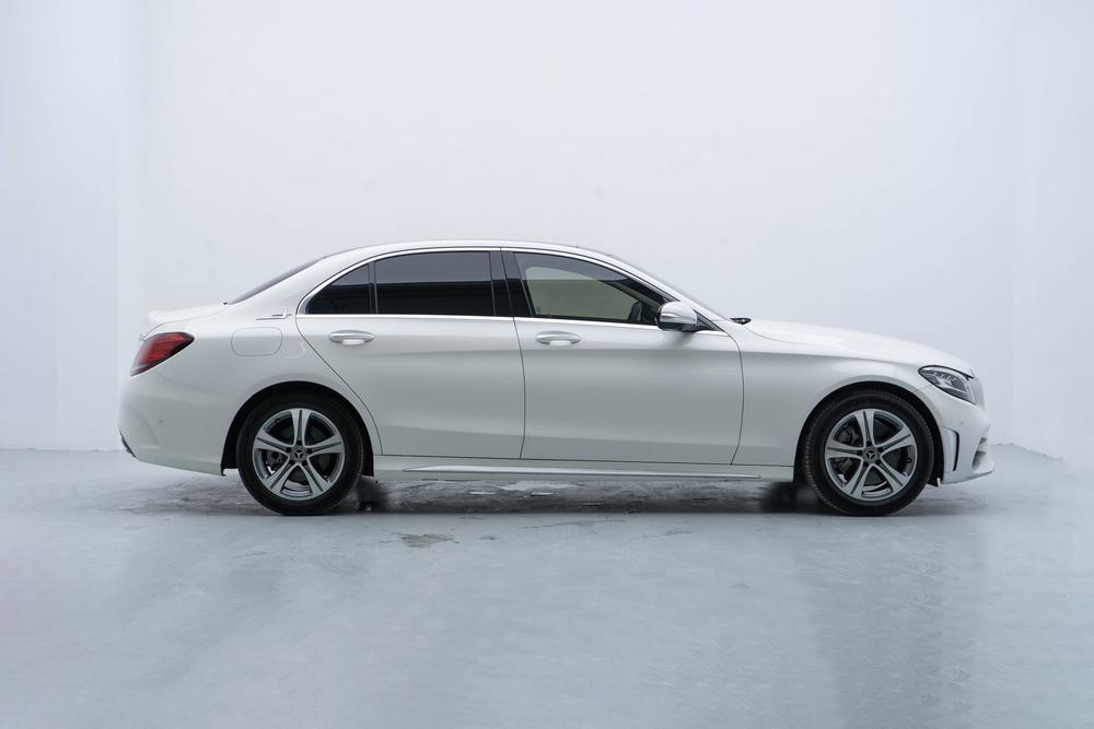 Mercedes-Benz Mercedes-Benz C-Class