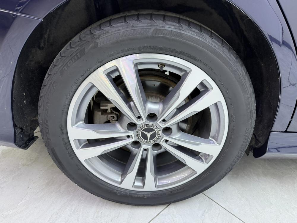 Mercedes-Benz Mercedes-Benz C-Class