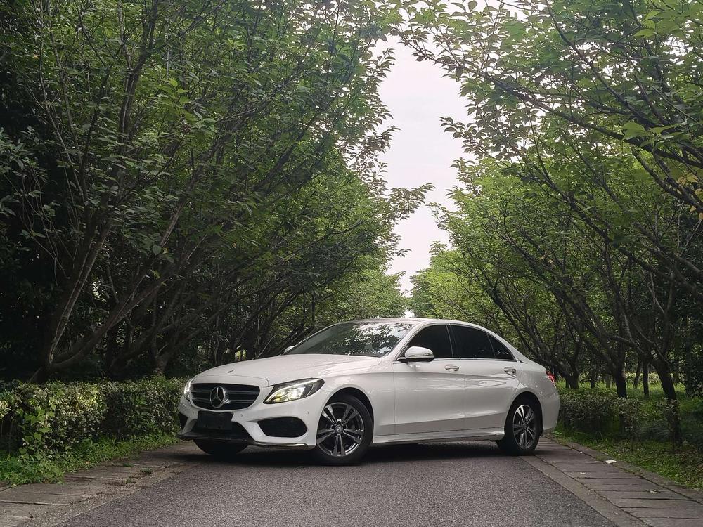 Mercedes-Benz Mercedes-Benz C-Class