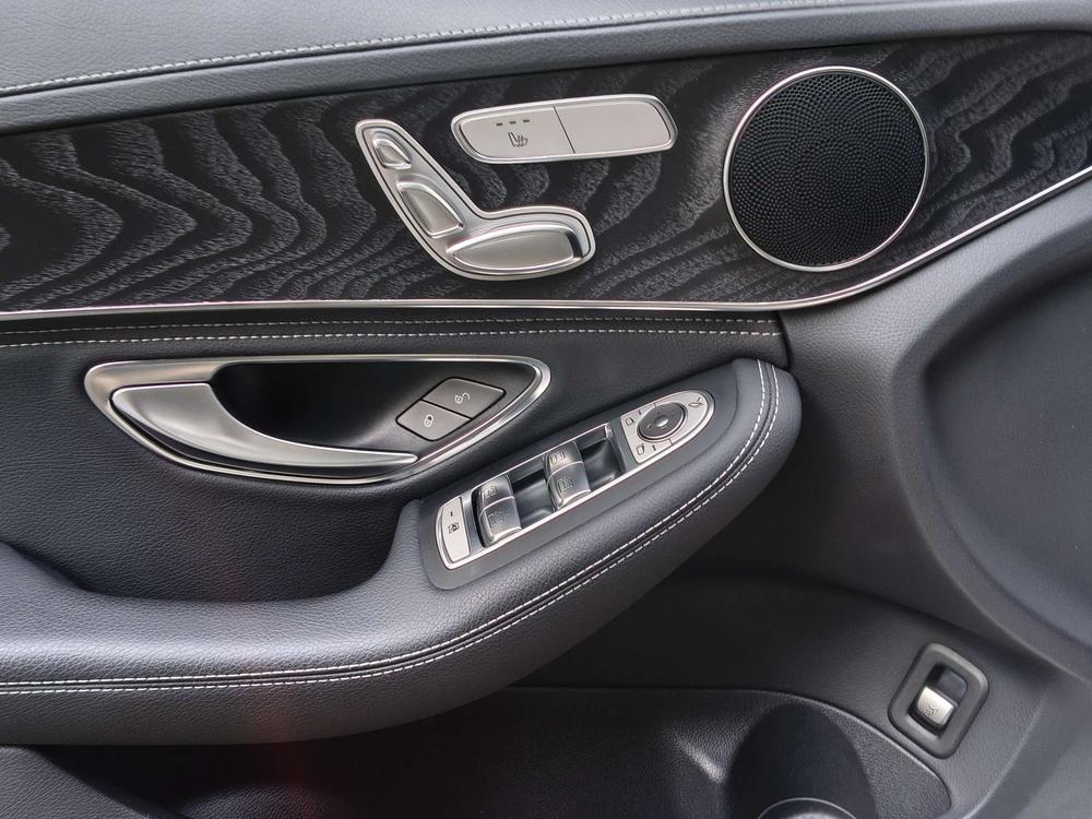 Mercedes-Benz Mercedes-Benz C-Class