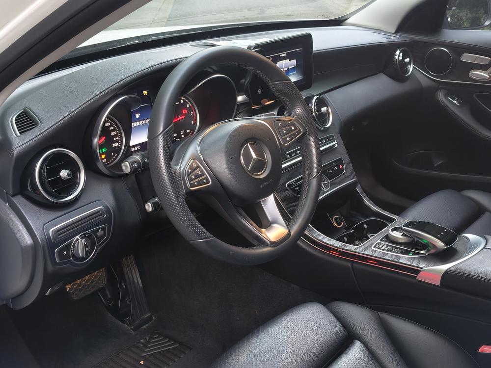 Mercedes-Benz Mercedes-Benz C-Class