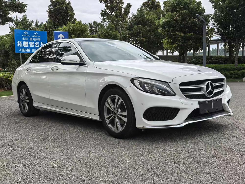 Mercedes-Benz Mercedes-Benz C-Class