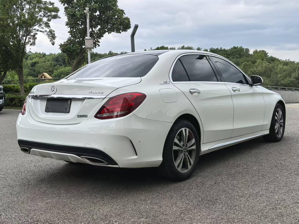 Mercedes-Benz Mercedes-Benz C-Class