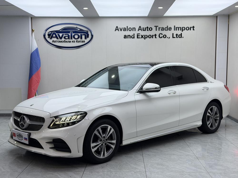 Mercedes-Benz Mercedes-Benz C-Class