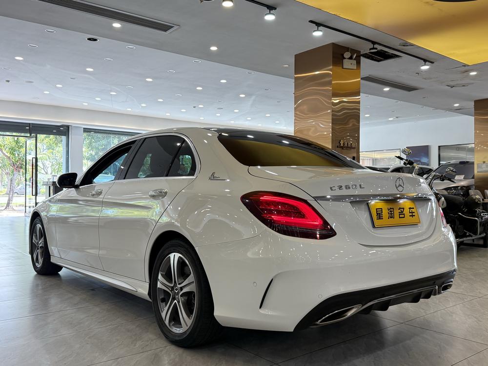 Mercedes-Benz Mercedes-Benz C-Class