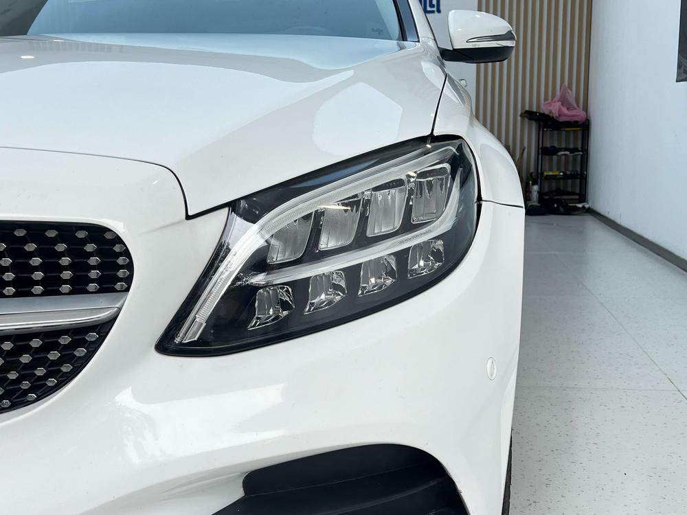 Mercedes-Benz Mercedes-Benz C-Class