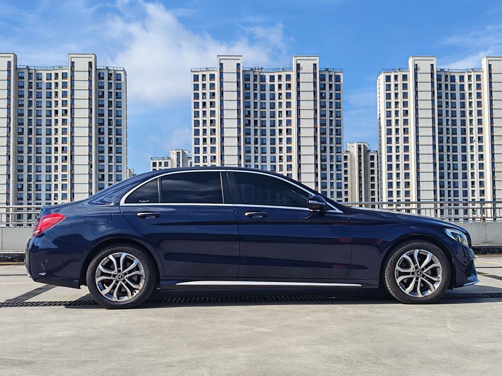 Mercedes-Benz Mercedes-Benz C-Class