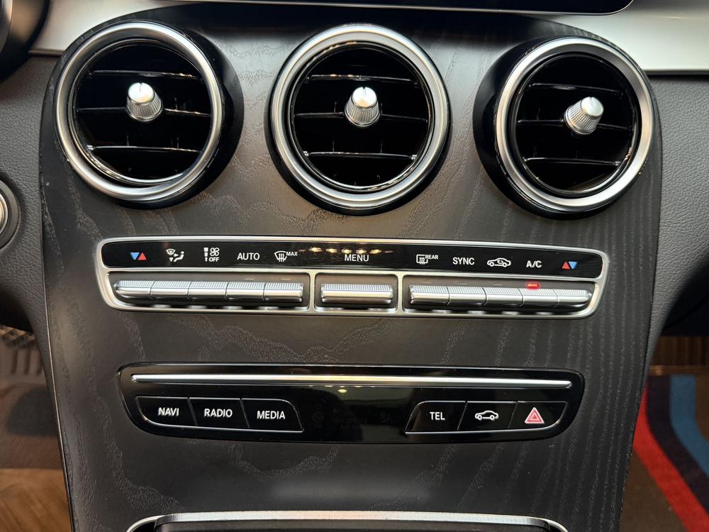 Mercedes-Benz Mercedes-Benz C-Class