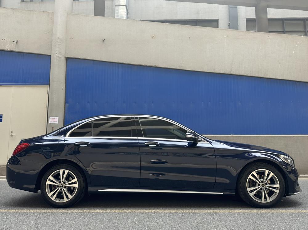 Mercedes-Benz Mercedes-Benz C-Class