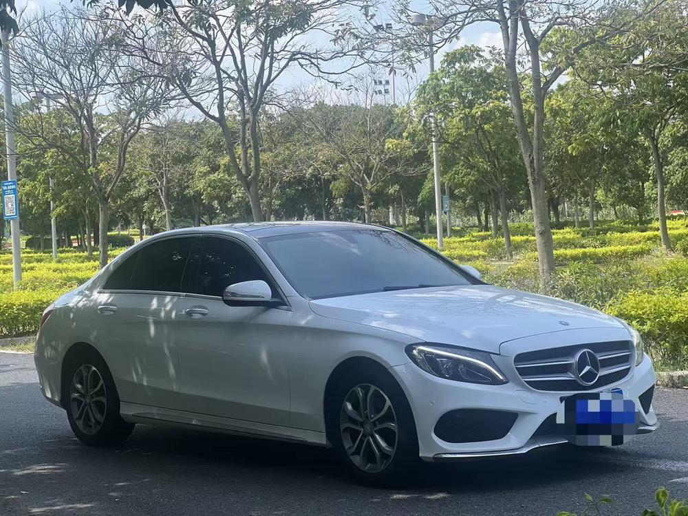 Mercedes-Benz Mercedes-Benz C-Class