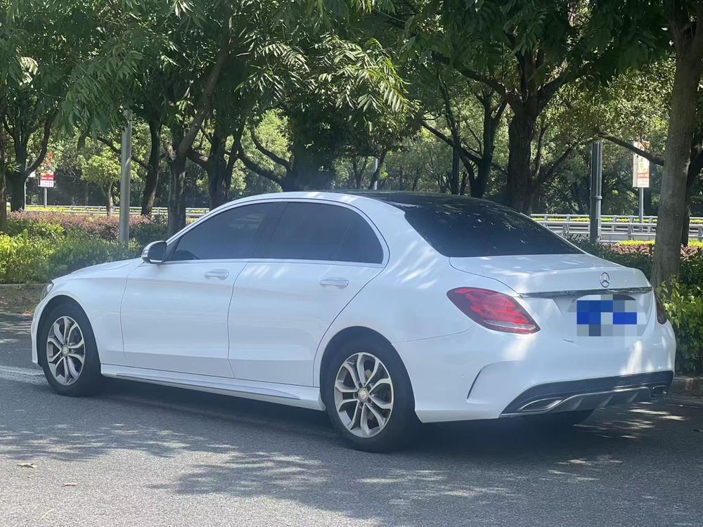 Mercedes-Benz Mercedes-Benz C-Class