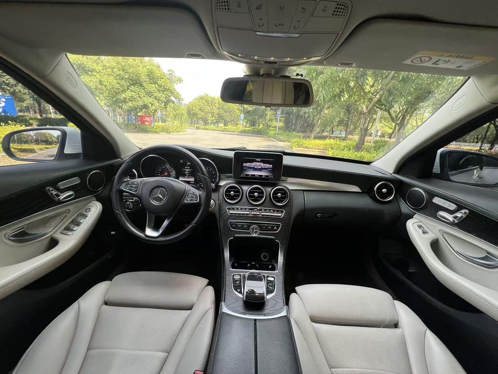 Mercedes-Benz Mercedes-Benz C-Class