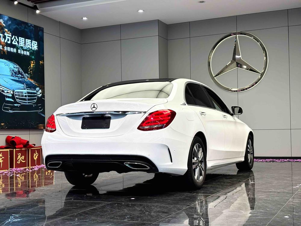 Mercedes-Benz Mercedes-Benz C-Class