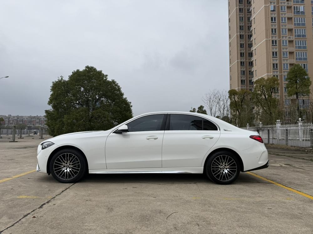Mercedes-Benz Mercedes-Benz C-Class