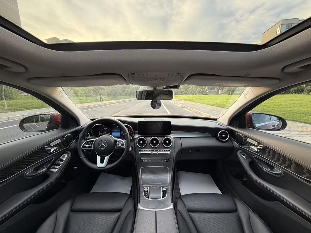 Mercedes-Benz Mercedes-Benz C-Class
