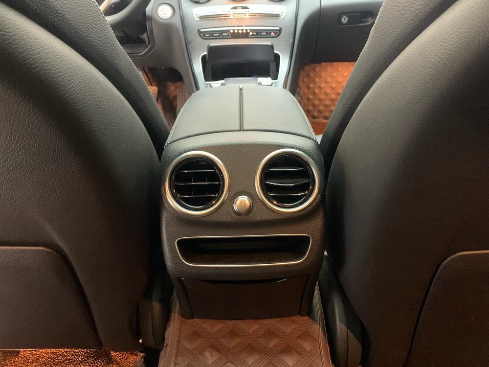 Mercedes-Benz Mercedes-Benz C-Class