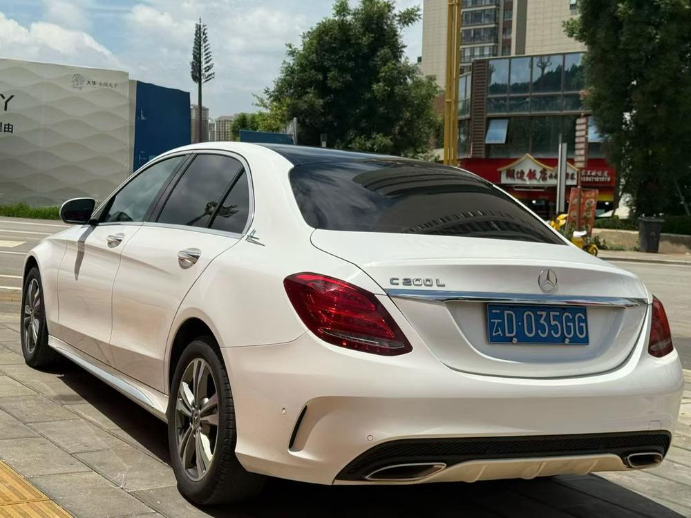 Mercedes-Benz Mercedes-Benz C-Class