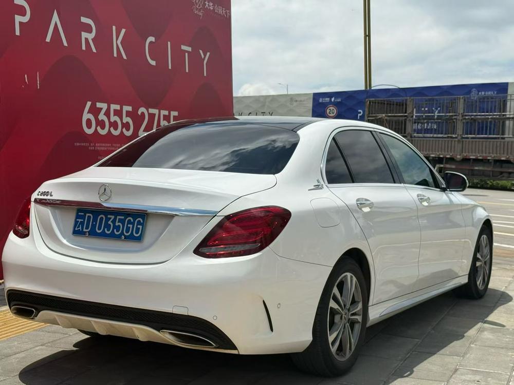 Mercedes-Benz Mercedes-Benz C-Class
