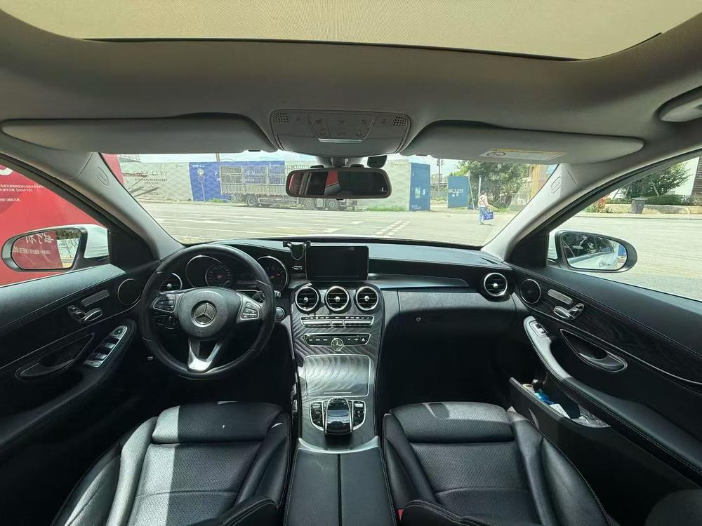Mercedes-Benz Mercedes-Benz C-Class